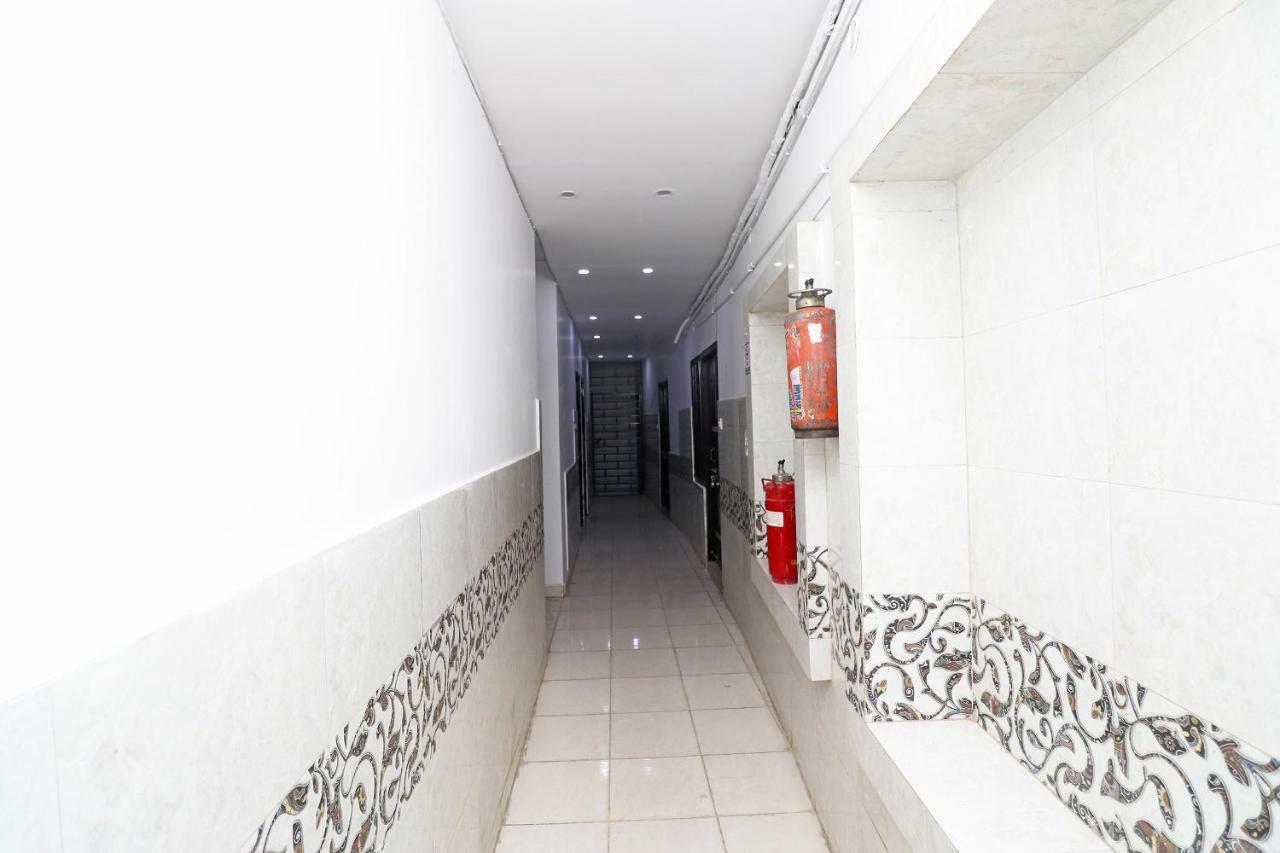 Oyo 30288 Hotel Moon Palace 러크나우 외부 사진